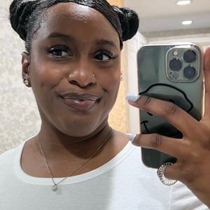 Meet your Posher, Hunter